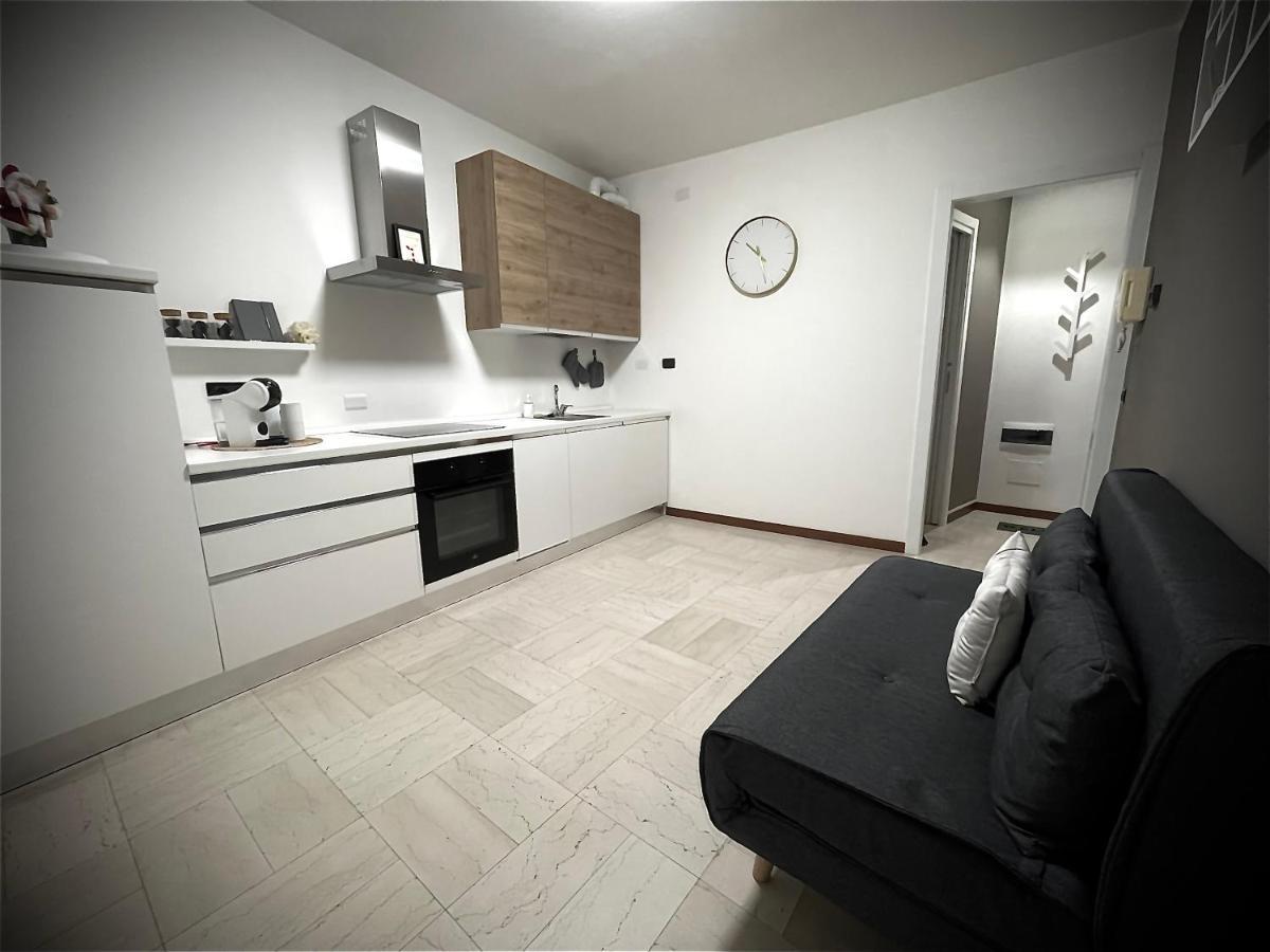Civico 31 Apartment แวร์เชลลี ภายนอก รูปภาพ