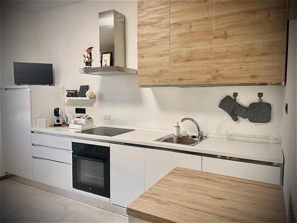 Civico 31 Apartment แวร์เชลลี ภายนอก รูปภาพ